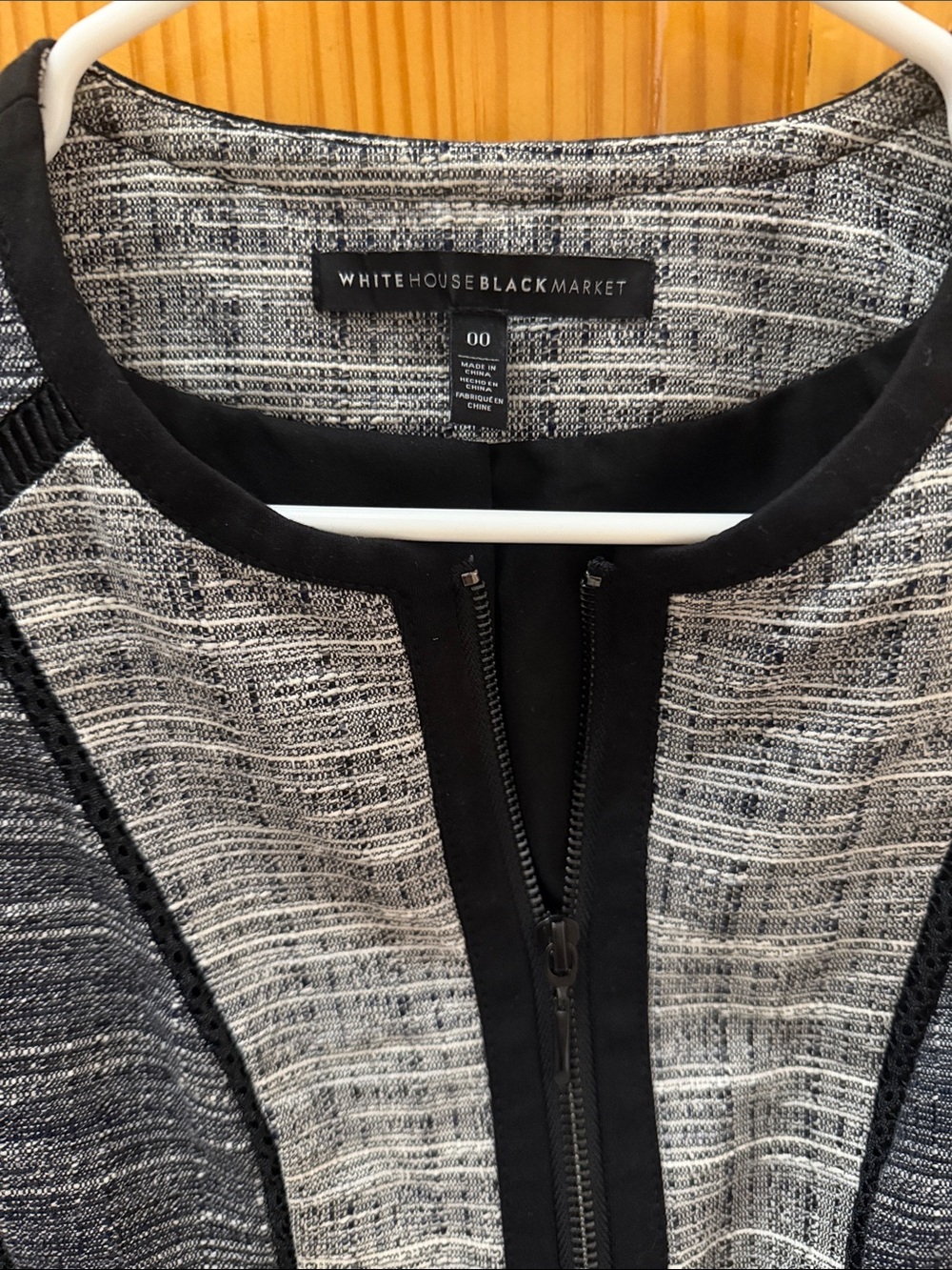 White House Black Market Gray & Black Textured Zip Blazer - Picture 2 of 3